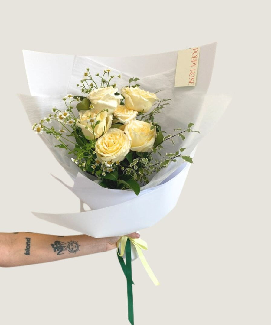Tender Love 6 Rose Bouquet - Poppy Rose - Poppy Rose Flowers Brisbane